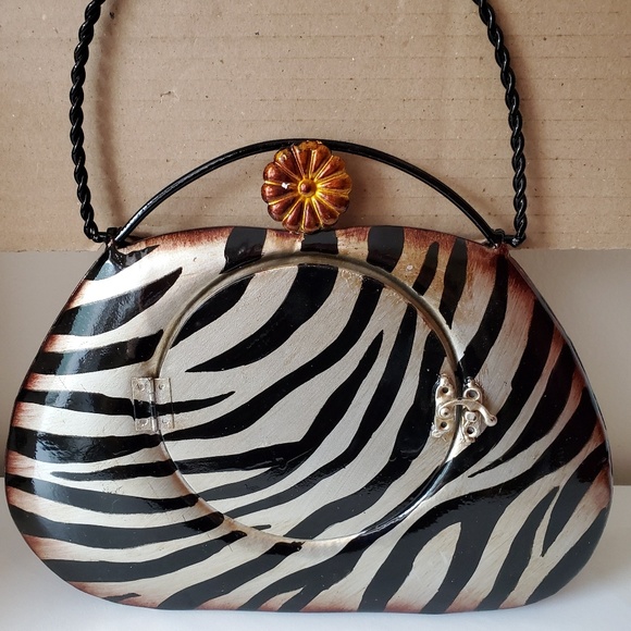 Fashion Clock - Picture 2 of 4